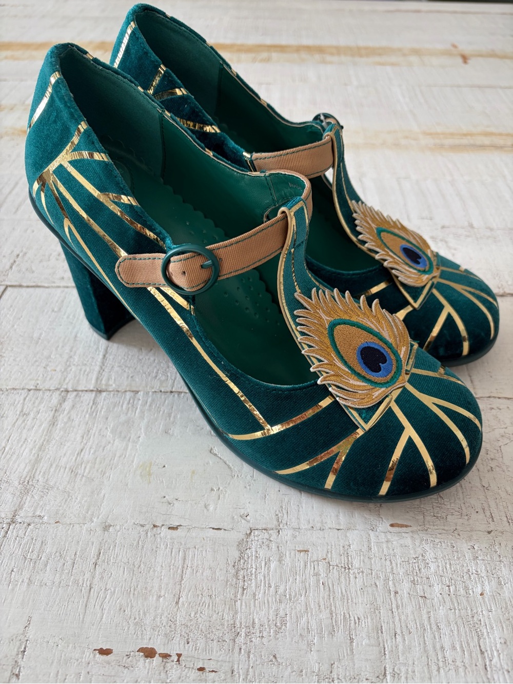 Hot Chocolate Design Velvet Peacock Mary Jane EU size 40 US size 10 Teal Green